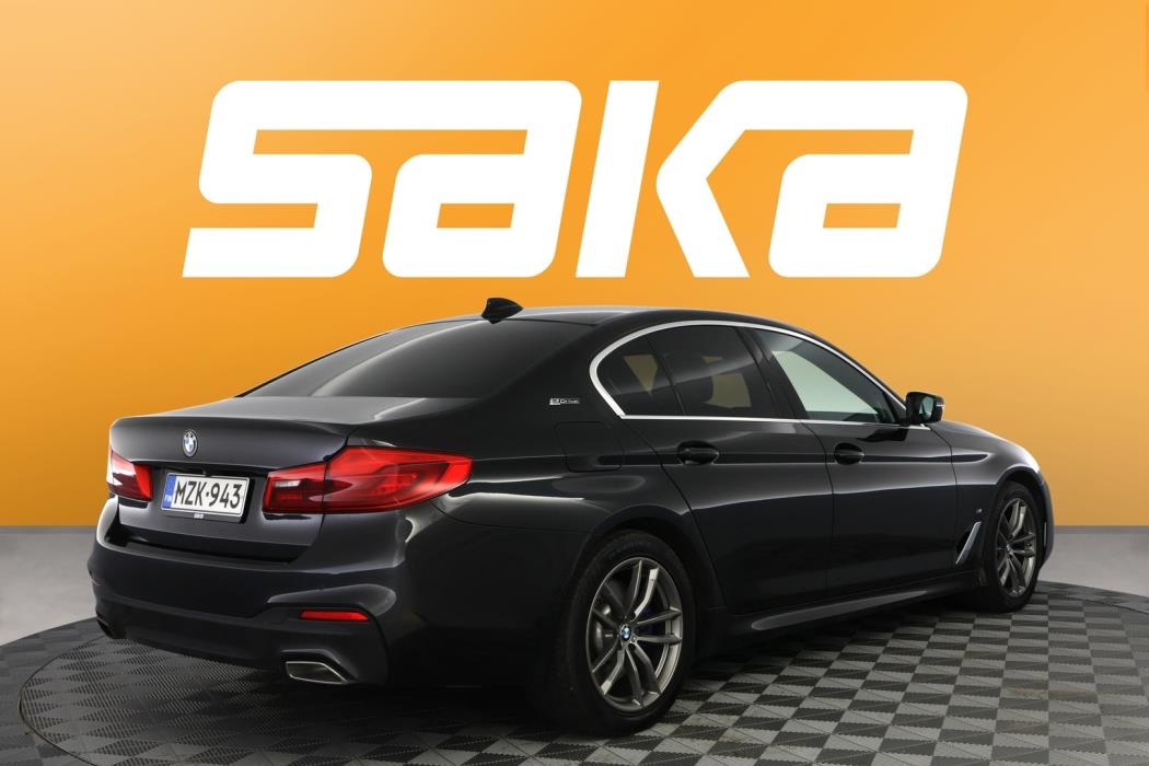BMW 530 2019