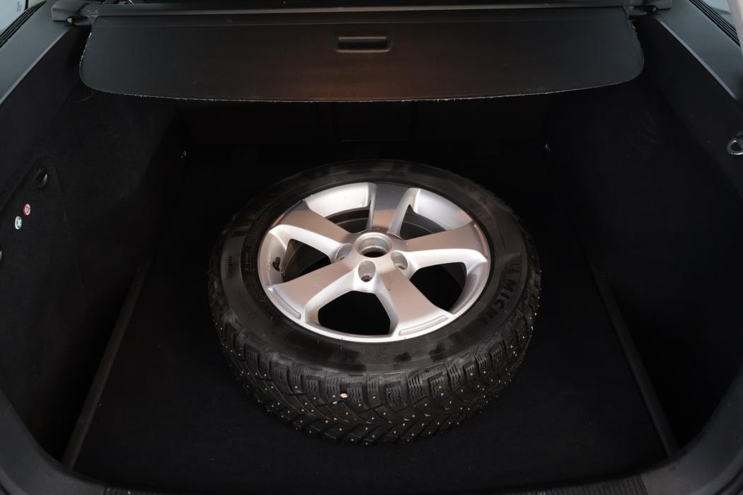 VOLKSWAGEN Golf 2011