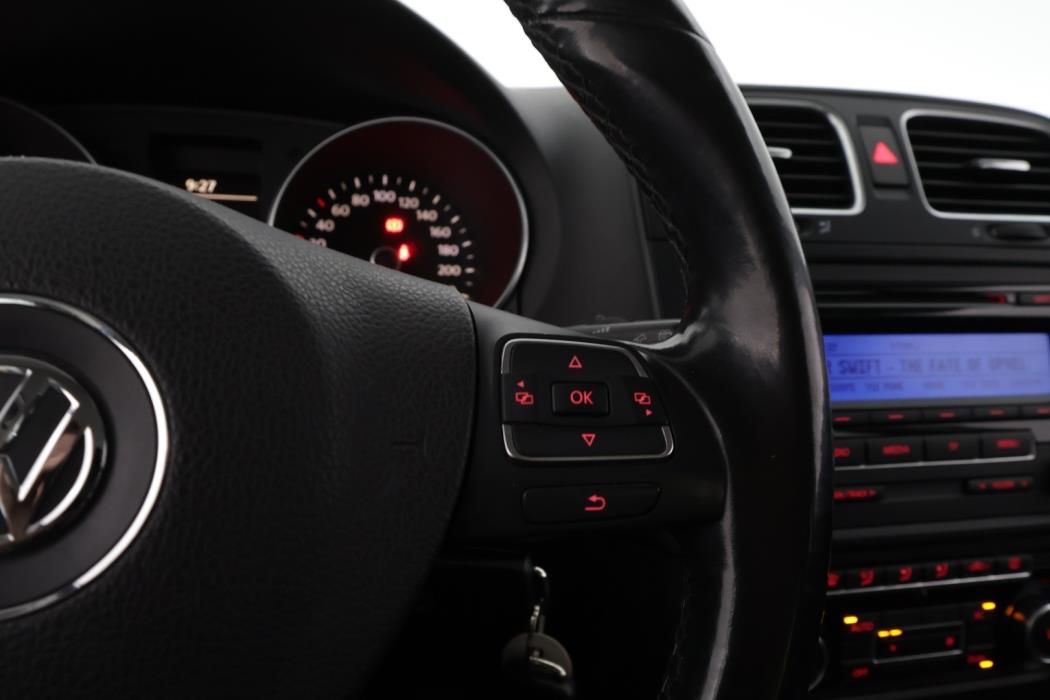 VOLKSWAGEN Golf 2011