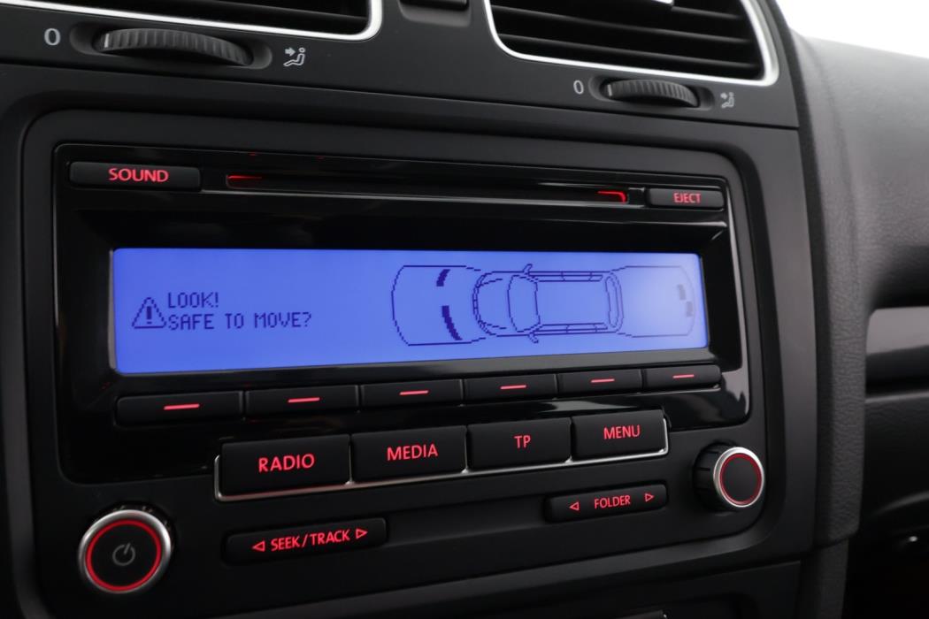 VOLKSWAGEN Golf 2011
