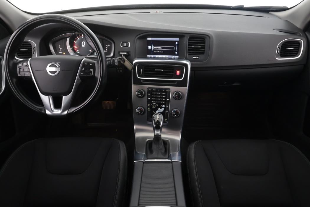 VOLVO V60 2014