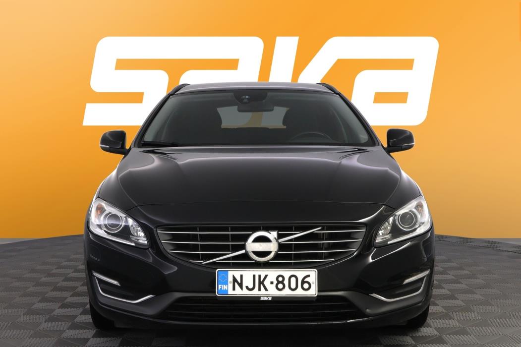 VOLVO V60 2014