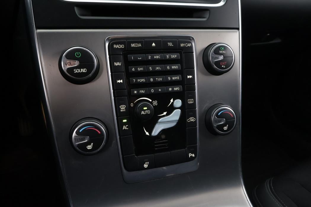 VOLVO V60 2014