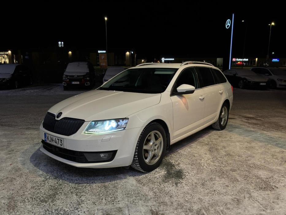 SKODA Octavia 2014