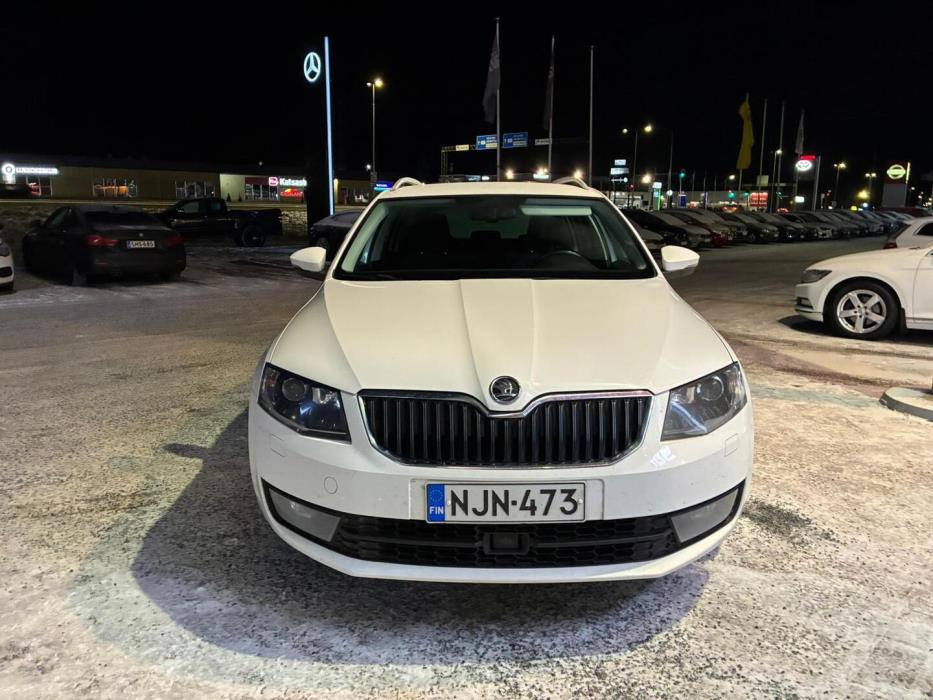 SKODA Octavia 2014