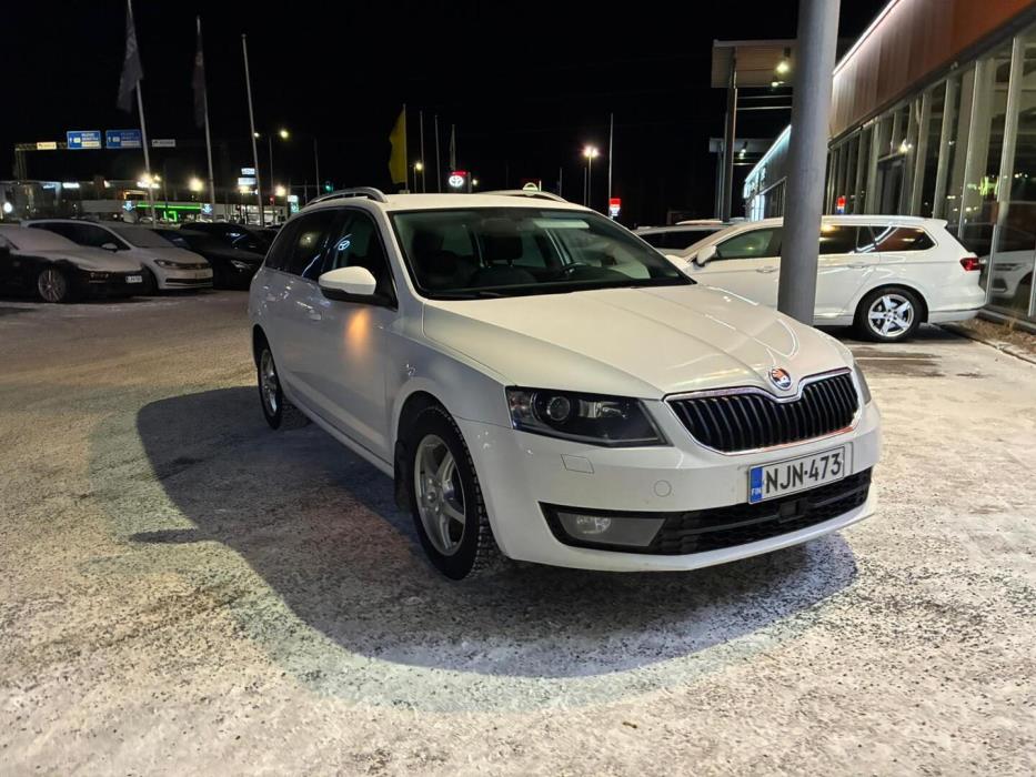 SKODA Octavia 2014