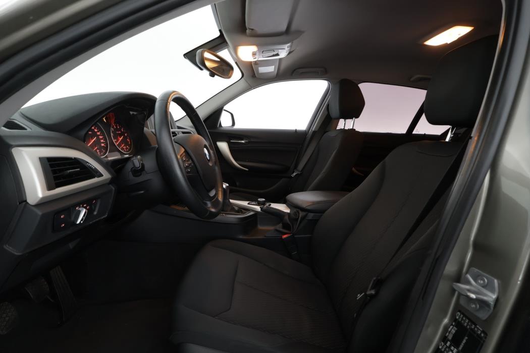 BMW 120 2016
