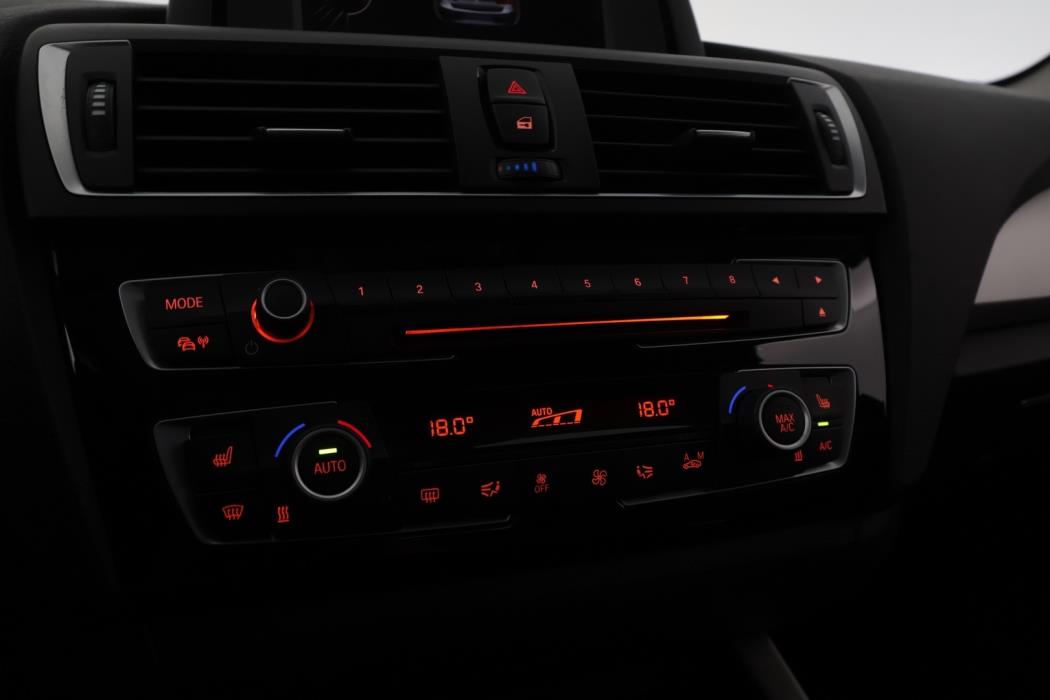 BMW 120 2016