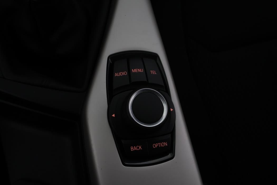 BMW 120 2016