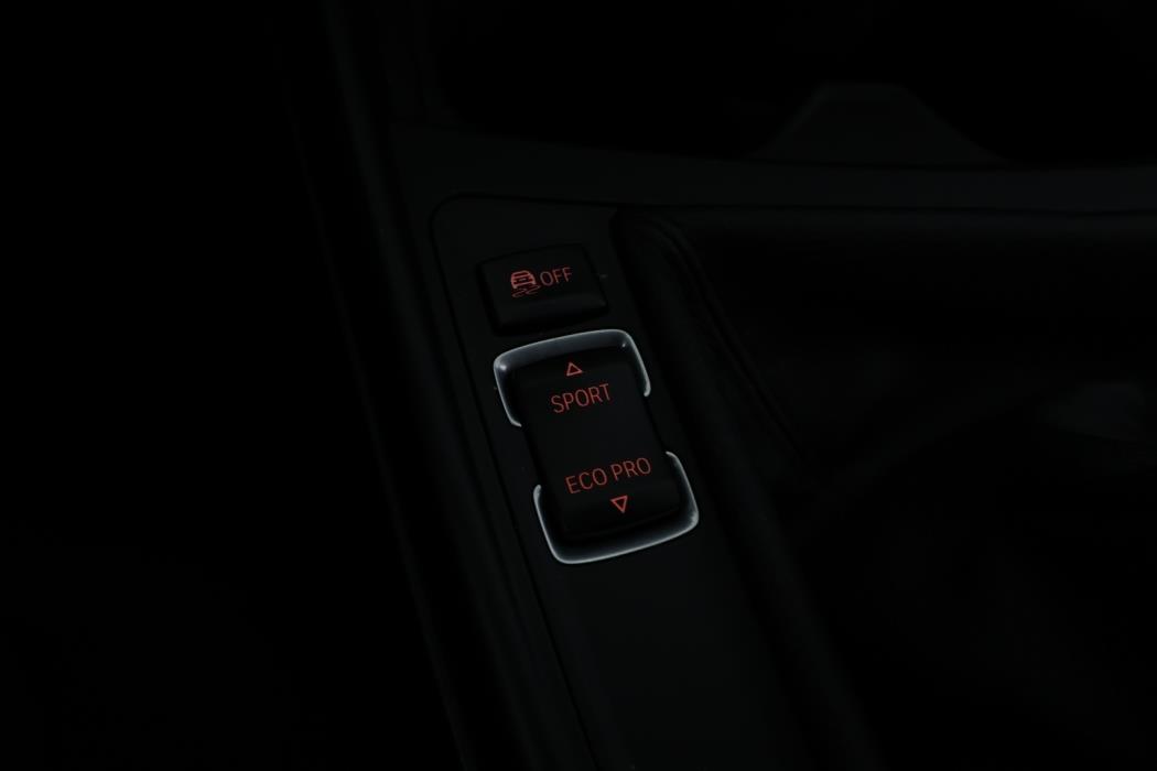 BMW 120 2016