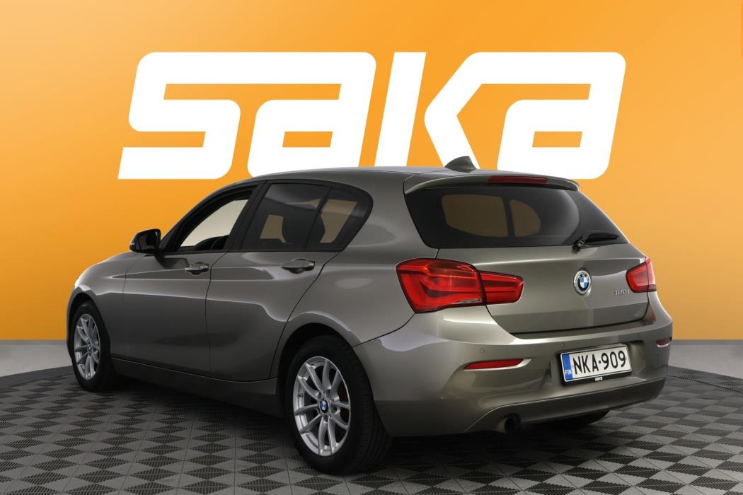 BMW 120 2016