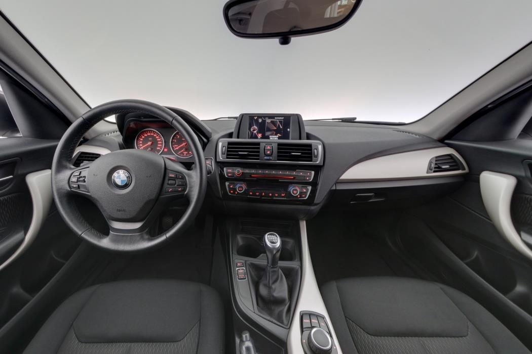 BMW 120 2016