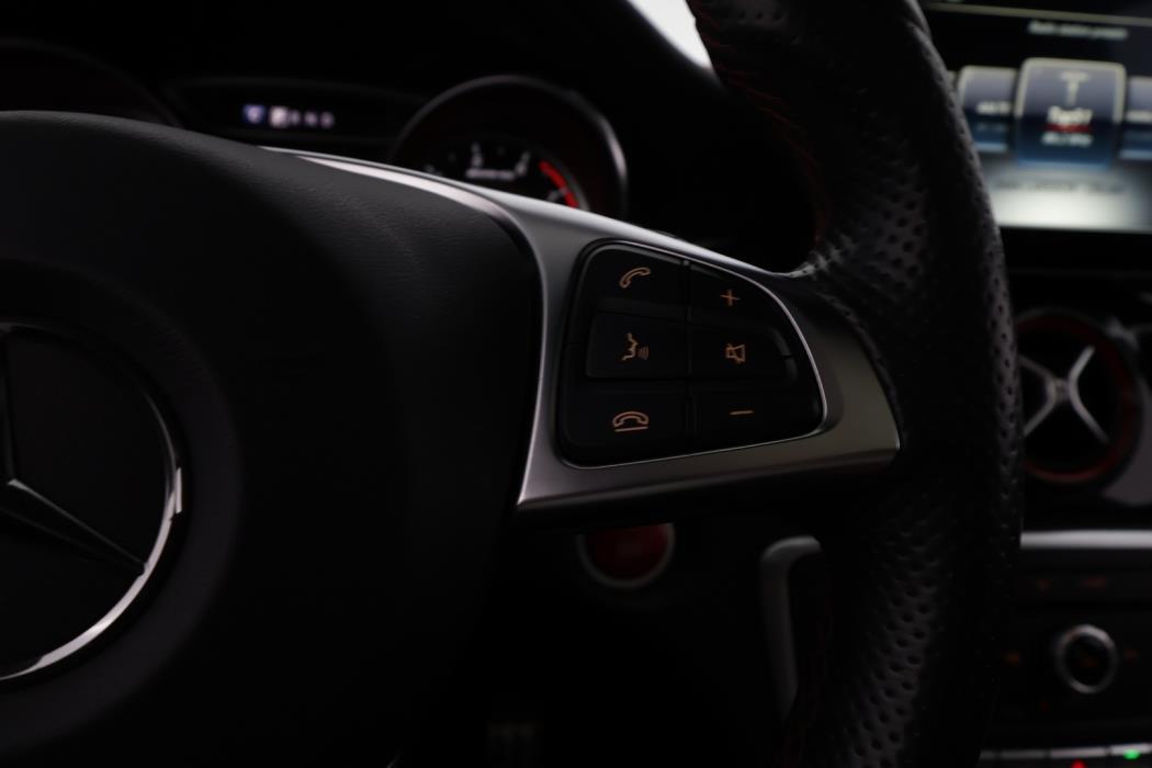 MERCEDES-BENZ CLA 45 AMG 2018