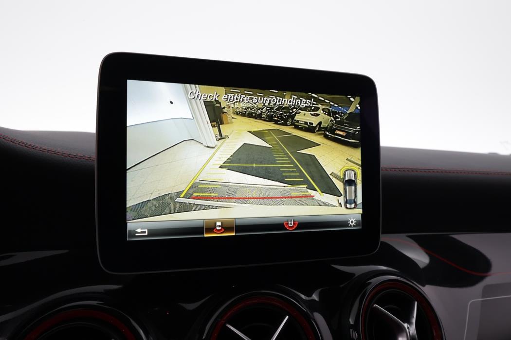 MERCEDES-BENZ CLA 45 AMG 2018