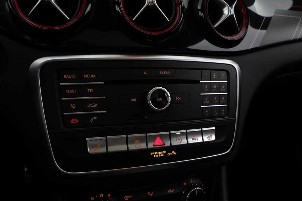 MERCEDES-BENZ CLA 45 AMG 2018