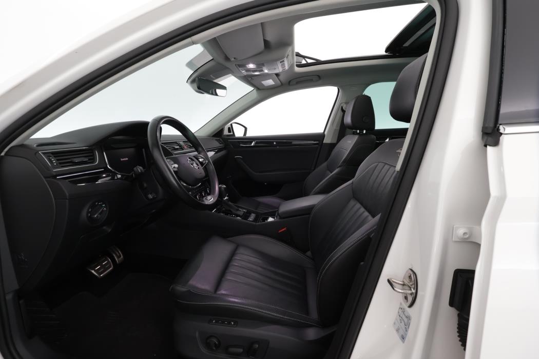 SKODA Superb 2021