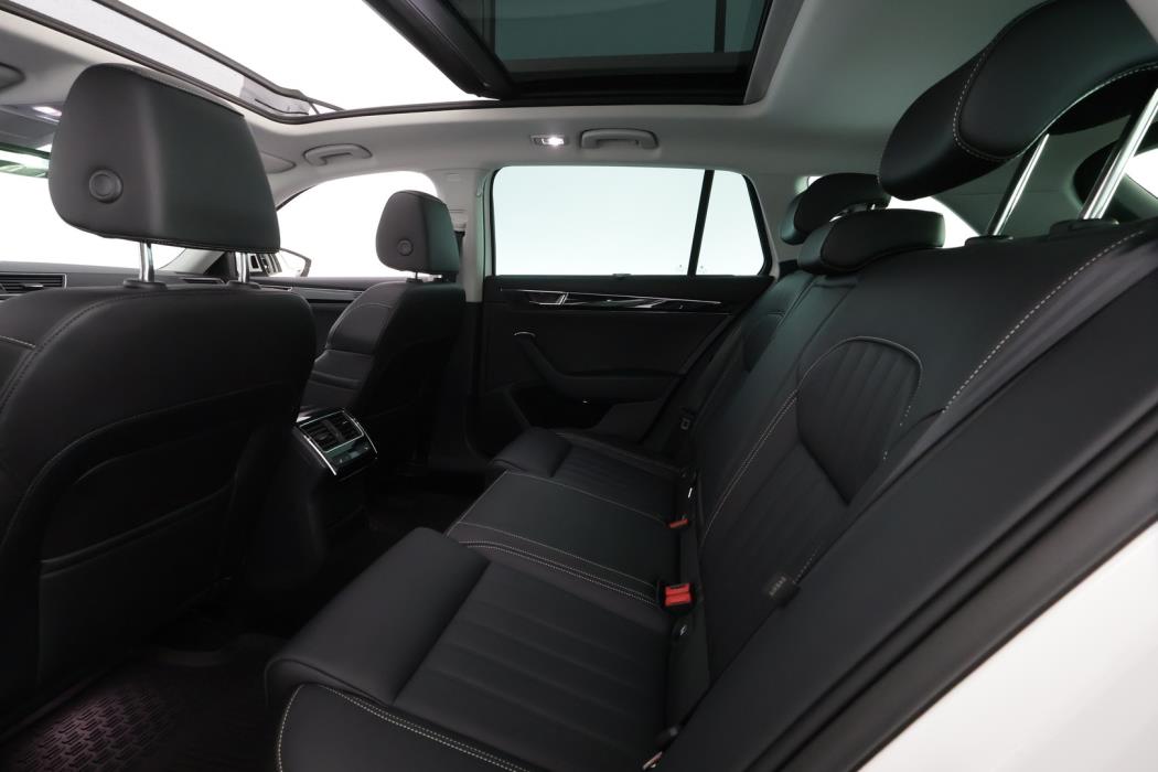 SKODA Superb 2021