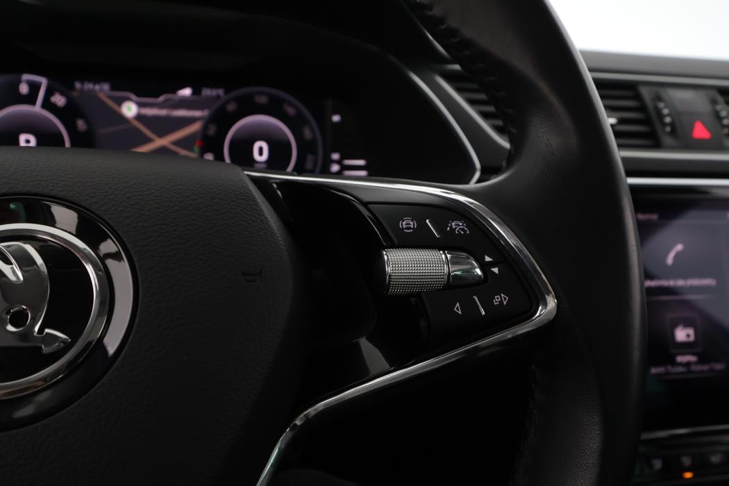 SKODA Superb 2021