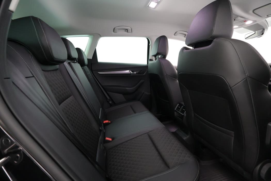 SKODA Karoq 2021