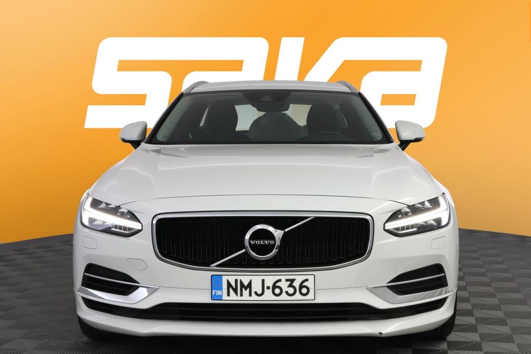 VOLVO V90 2019