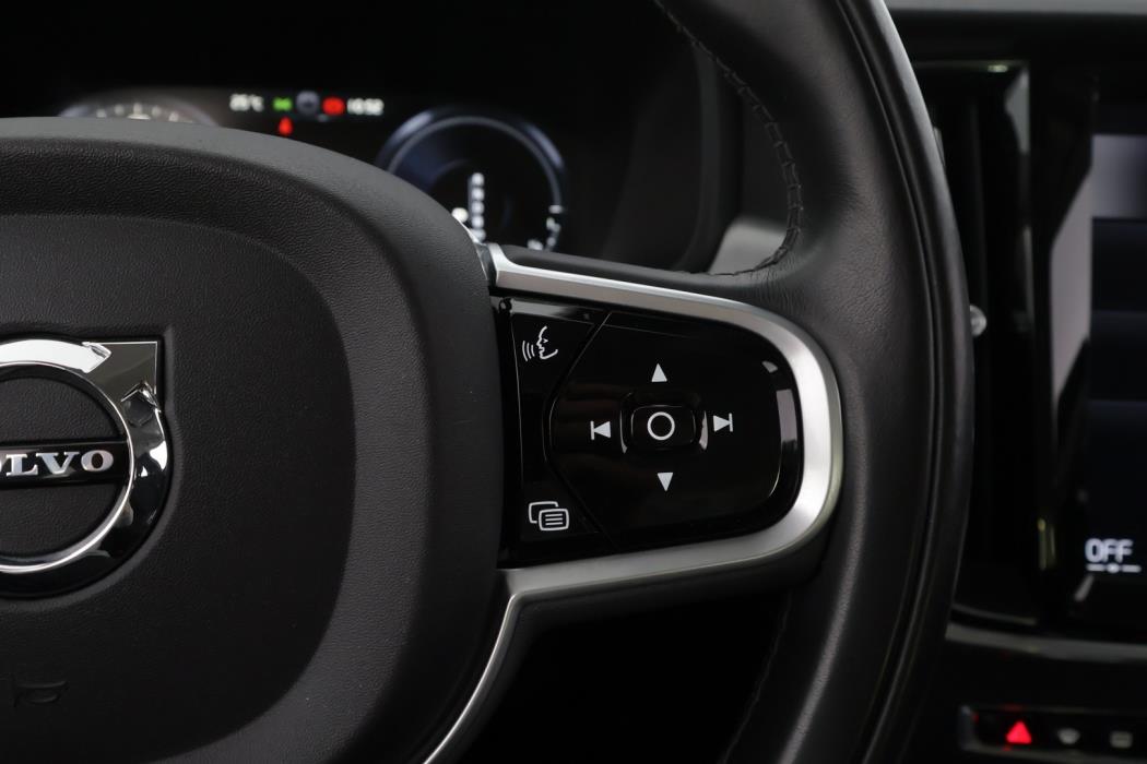 VOLVO V90 2019