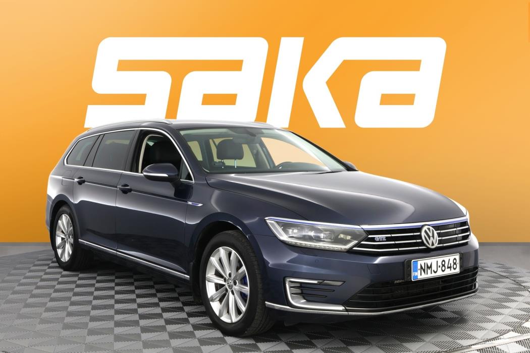 VOLKSWAGEN Passat 2017