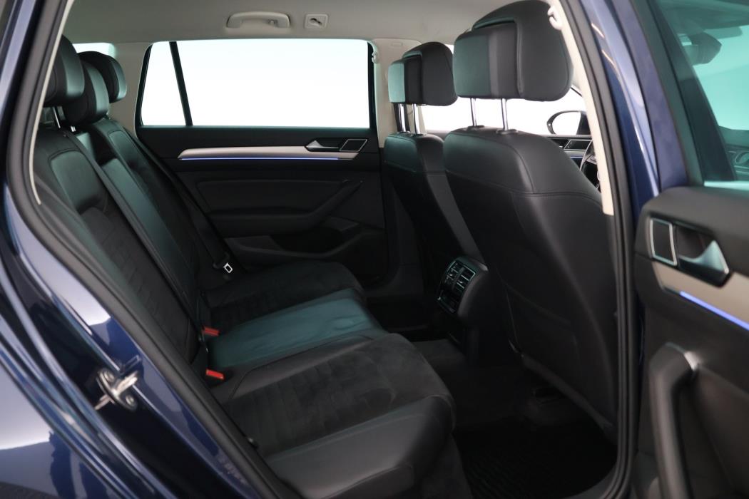 VOLKSWAGEN Passat 2017