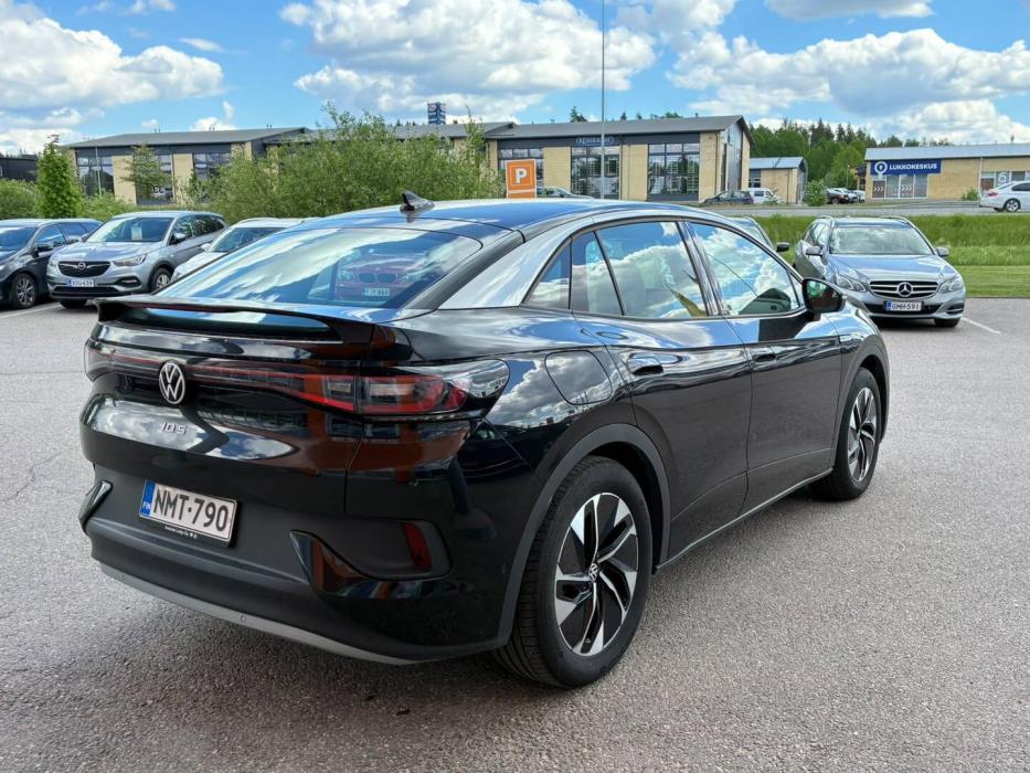 VOLKSWAGEN ID.5 2023