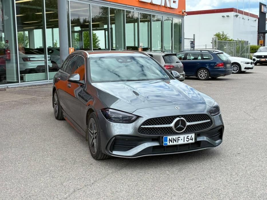 MERCEDES-BENZ C 2022