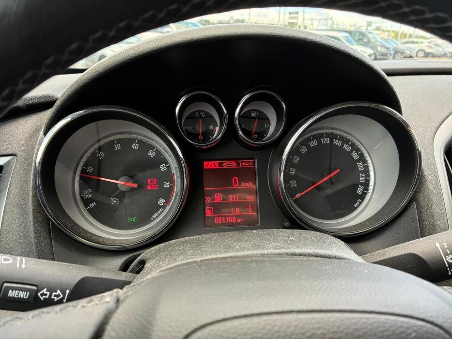 OPEL Astra 2013