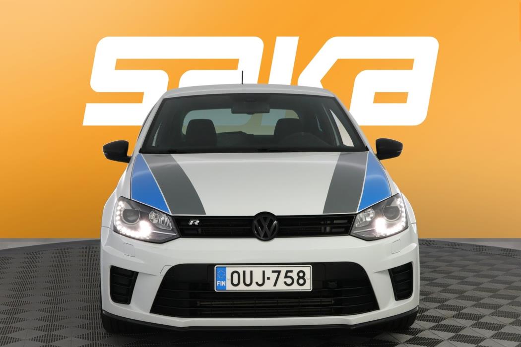 VOLKSWAGEN Polo 2014