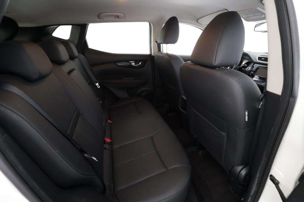 NISSAN Qashqai 2017