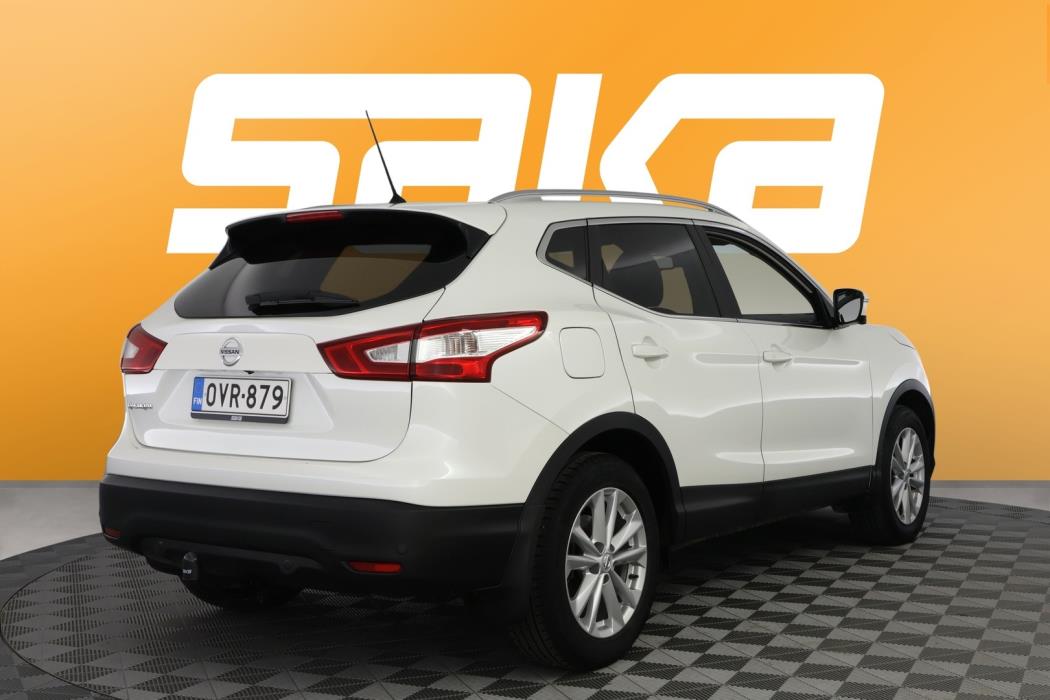 NISSAN Qashqai 2017