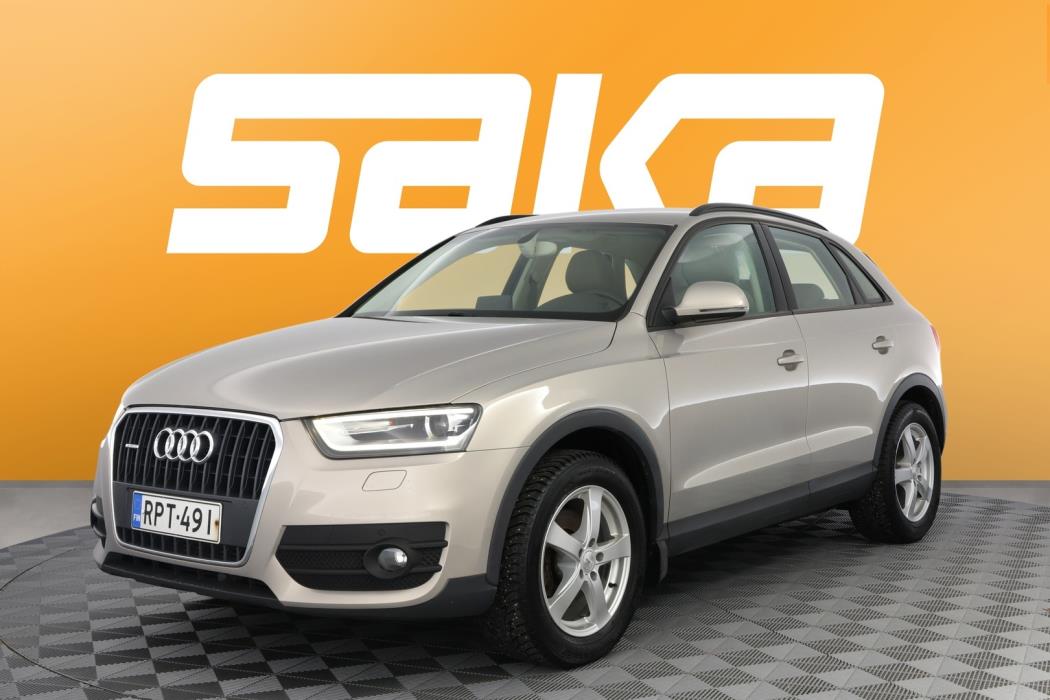 AUDI Q3 2012