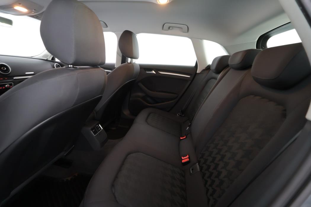 AUDI A3 2016