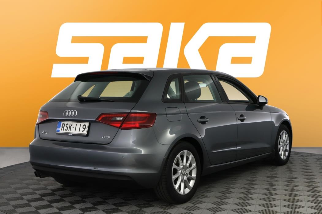 AUDI A3 2016