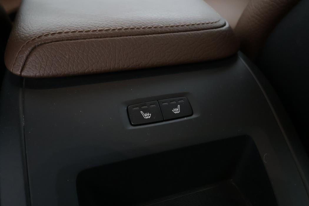 VOLVO V60 2019