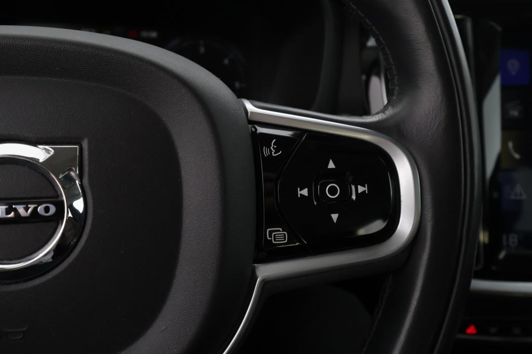 VOLVO V60 2019
