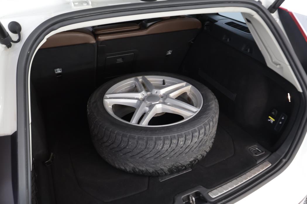 VOLVO V60 2019