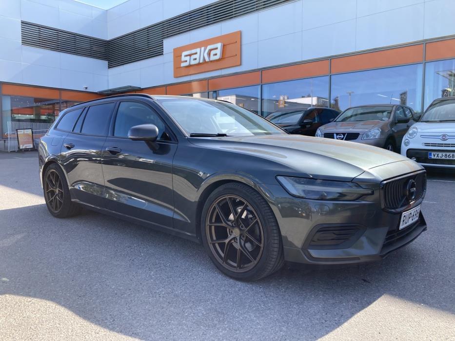 VOLVO V60 2019