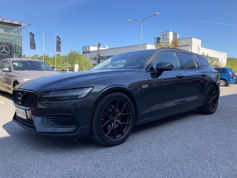 VOLVO V60 2019