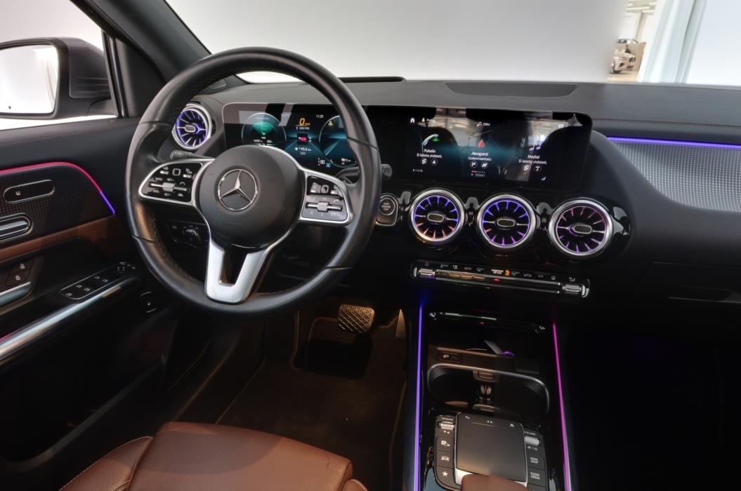 MERCEDES-BENZ GLA 2022