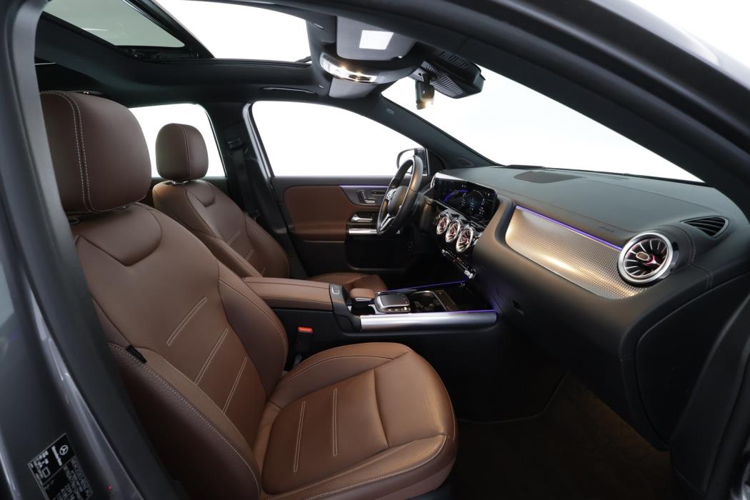 MERCEDES-BENZ GLA 2022