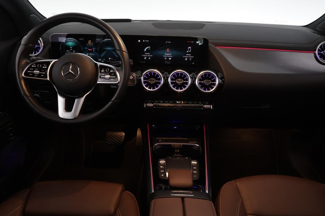 MERCEDES-BENZ GLA 2022