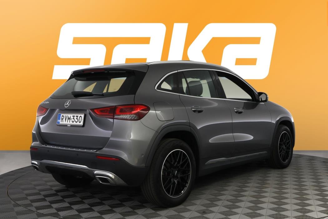 MERCEDES-BENZ GLA 2022