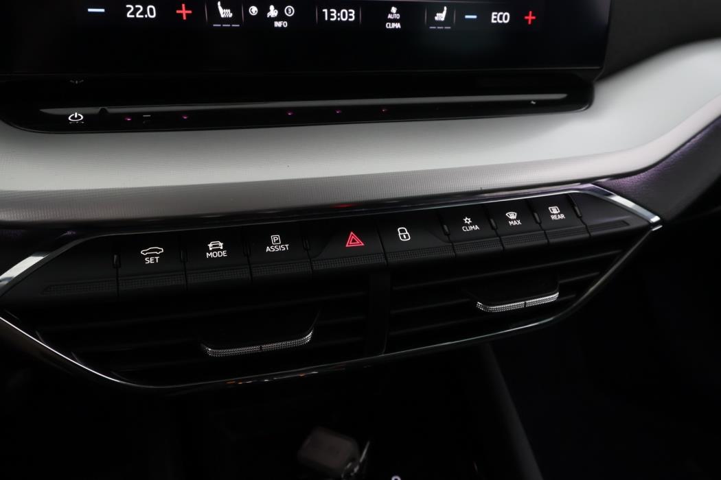 SKODA Octavia 2021