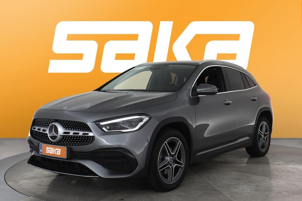 MERCEDES-BENZ GLA 2023