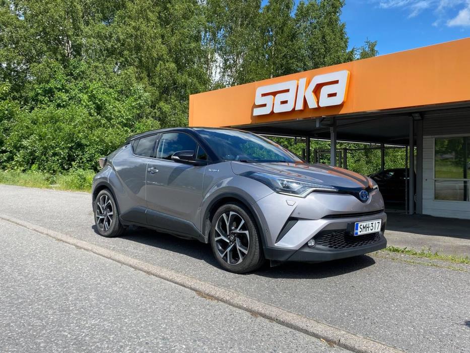 TOYOTA C-HR 2017