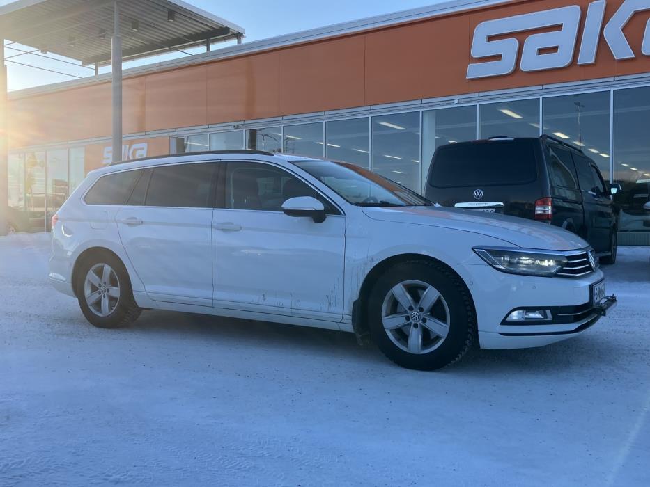 VOLKSWAGEN Passat 2016