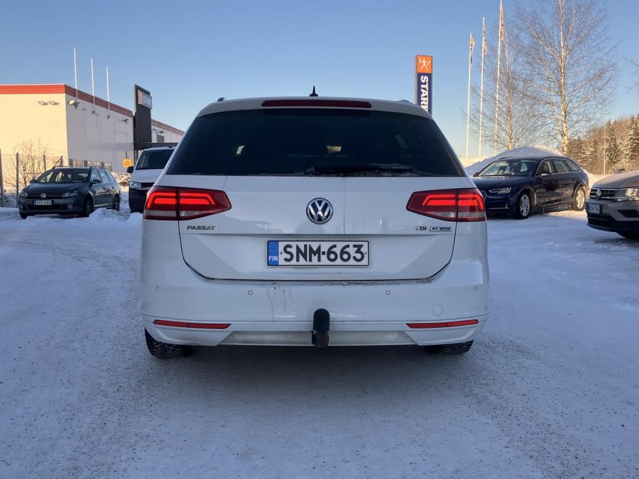 VOLKSWAGEN Passat 2016